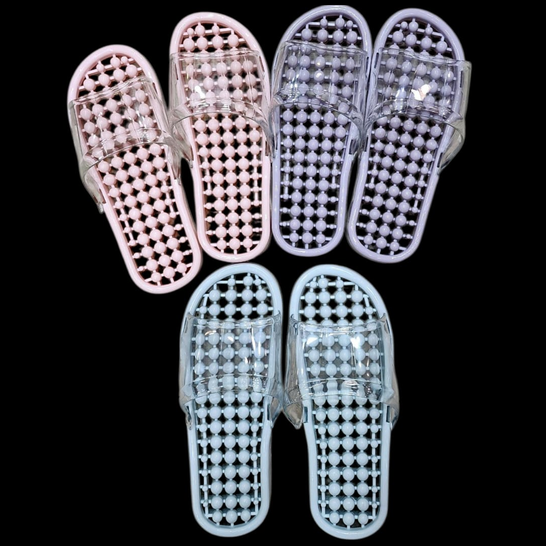 Bathroom slippers